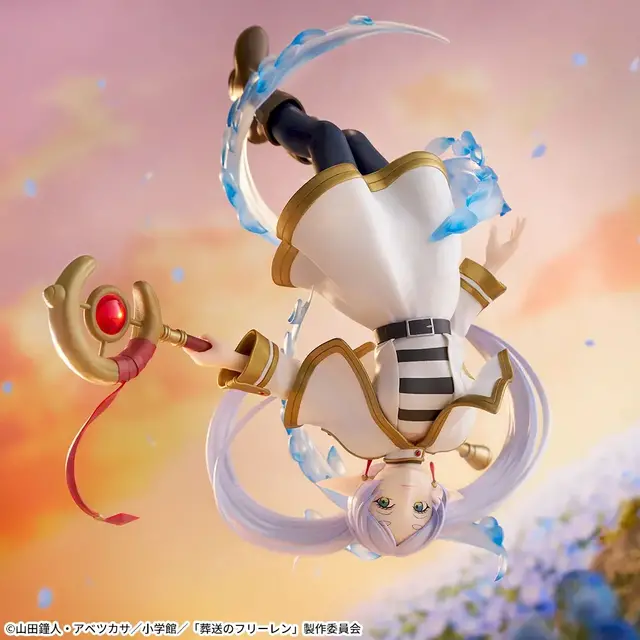 アニメ「葬送のフリーレン」より、フリーレンが“逆さポーズ”でプライズフィギュア化！花と舞うような姿が美しい…