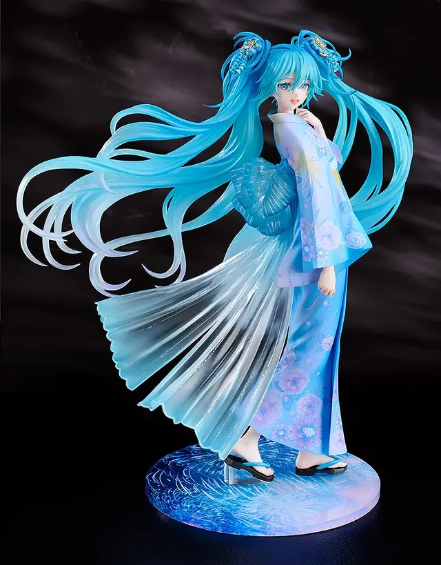 「初音ミク」が花火&ドローンショーのメインビジュアルで立体化！クリアパーツ使用のツインテールと大きく広がる帯が幻想的