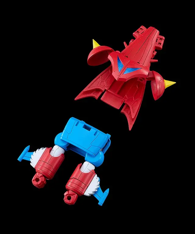 「ゲッタードラゴン」合体キットが存在感抜群!ドラゴン号、ライガー号、ポセイドン号が余剰パーツなしで完全変形