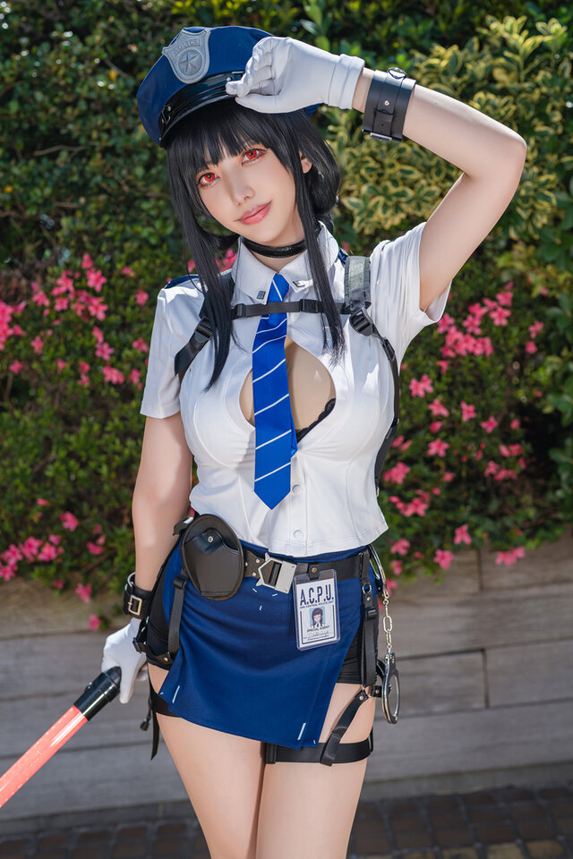 D:キラーワイフ『勝利の女神:NIKKE』／七（X：@_fufu_kowa）