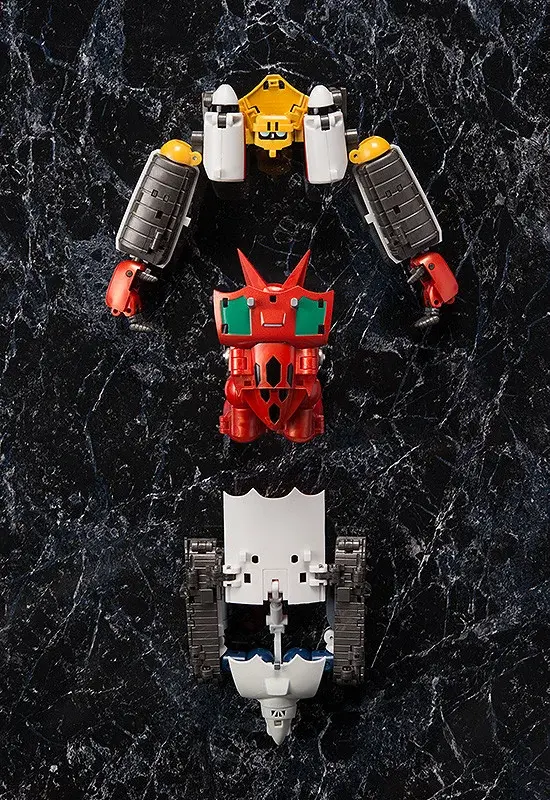 伝説の「ダイナミックチェンジR ゲッターロボ」が再始動！リアル等身の3機ゲットマシンが変形合体しゲッター各形態へ