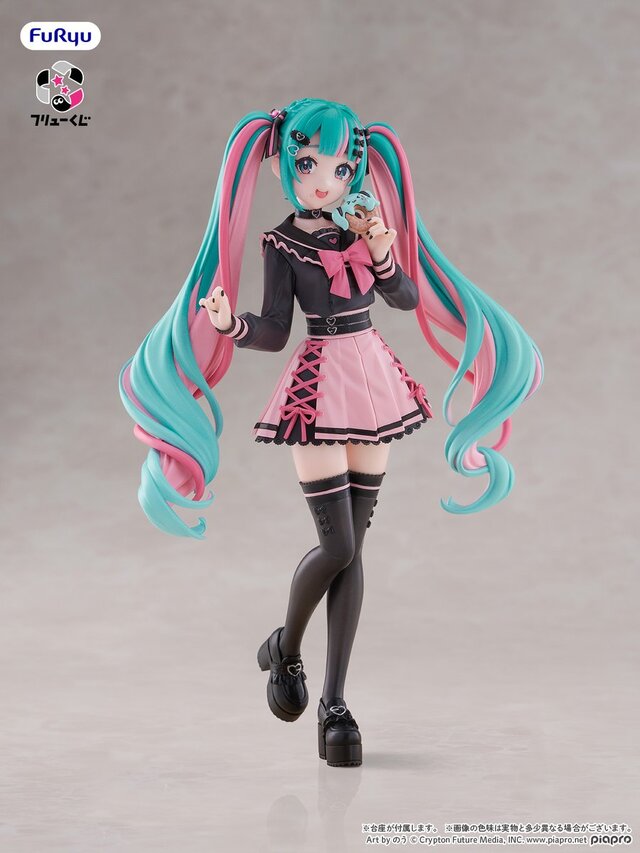 “「初音ミク」くじ”が2026年11月発売決定！学生制服姿のフィギュアを先行公開