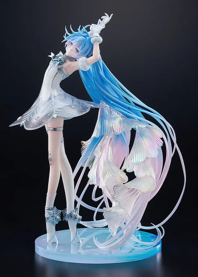 グッスマ最高峰ラインの「初音ミク」フィギュア！オーロラコート加工やパール塗装、クリアパーツを組み合わせて美麗ビジュアルを再現