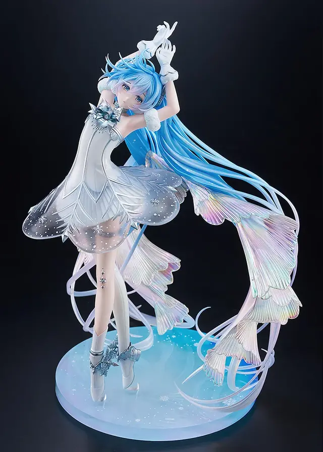 グッスマ最高峰ラインの「初音ミク」フィギュア！オーロラコート加工やパール塗装、クリアパーツを組み合わせて美麗ビジュアルを再現