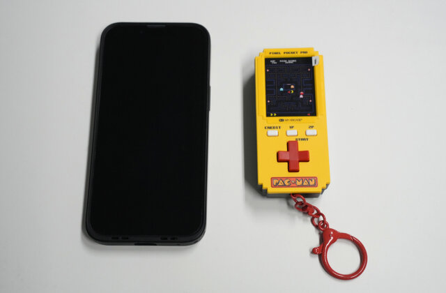 『パックマン』『テトリス』などの名作がポケットサイズに! 見た目も可愛い「ピクセルポケットプロ」はアーケード気分を手軽に味わえる【実機レビュー】