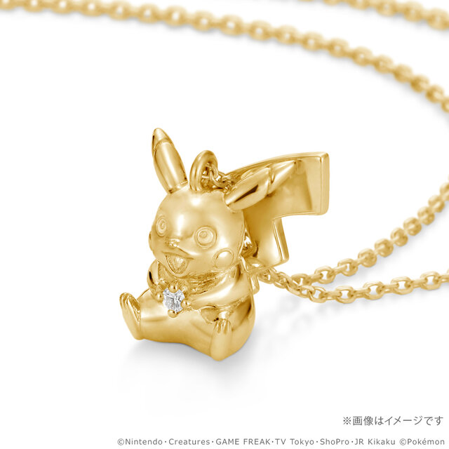 K18カビゴンが99万円!『ポケモン』30周年記念ネックレス全5種が予約受付中、ダイヤモンドを持ったピカチュウやコイキングの“はねる”も