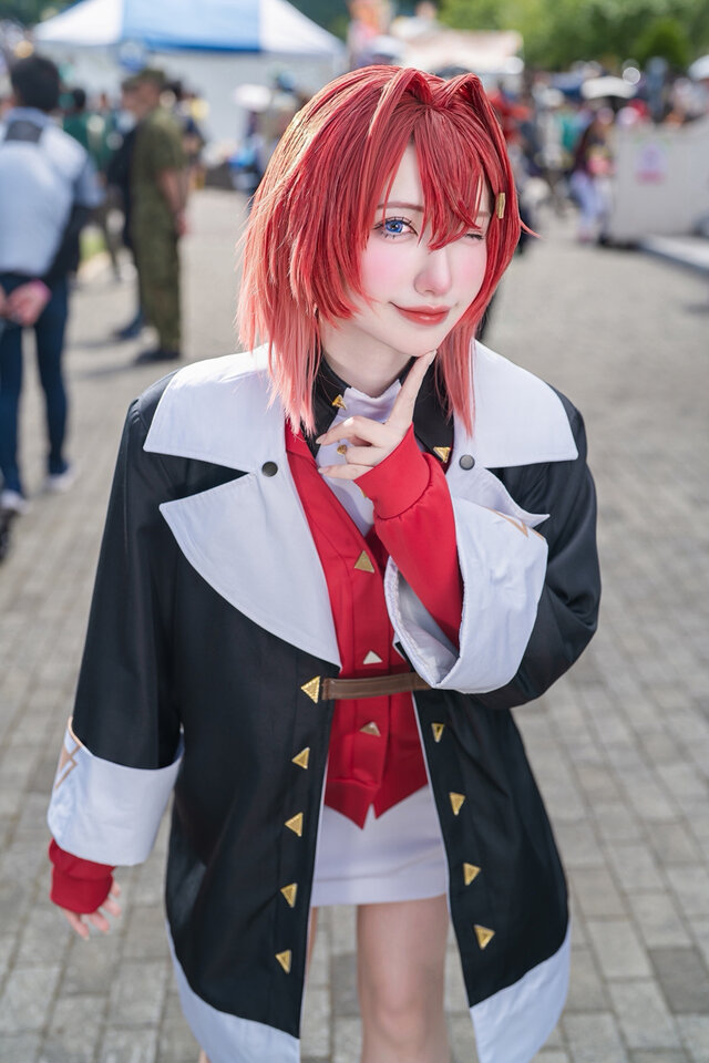 アンジュ・カトリーナ「にじさんじ」/百乃木(X:@mo_cos_noki)