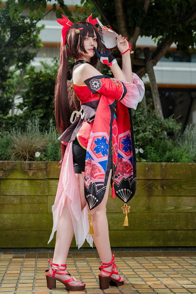 花火『崩壊:スターレイル』／ノアメロン（X：@noameron_cos）