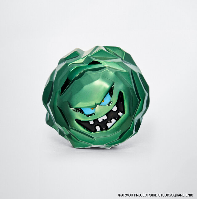 『ドラクエ』伝説の武具やモンスターがずっしり重いメタルフィギュアに！「天空の鎧＆天空の兜」など全7種類が新登場