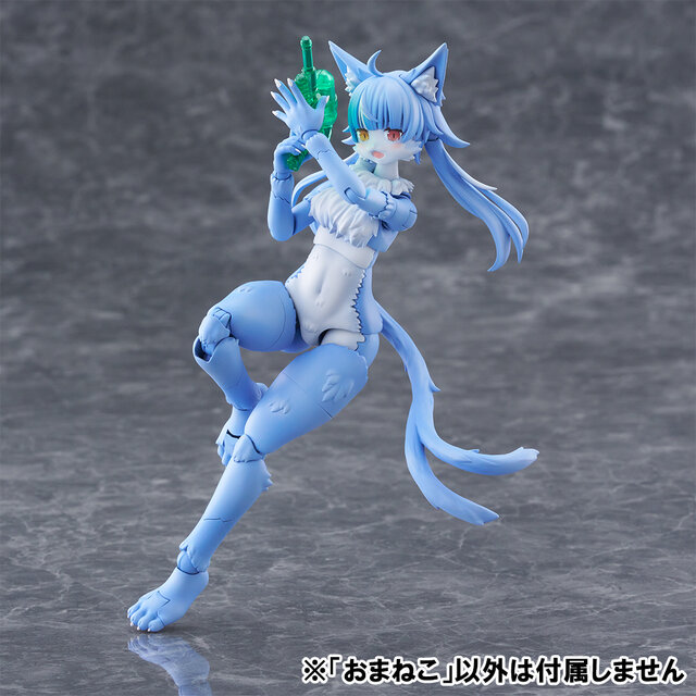 自衛隊公式キャラ「おまねこ」がプラモデルになった！“刺さる要素”をふんだんに盛り込んだ激かわ猫、ただし“オス”である
