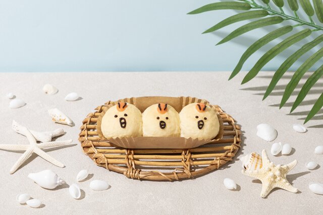 「映画ちいかわ 人魚の島のひみつ」公開記念!「ちいかわベーカリー」限定パンが登場、オリジナルコースター配布も