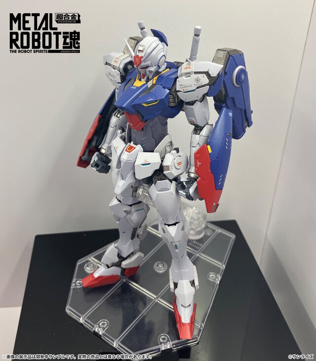 ガンダム最新作のガンプラやMETAL ROBOT魂がカッコいい！米国コミコンにて展示―「アレックスゼロ」『GUNDAM ROGUE ORBIT』の主人公機