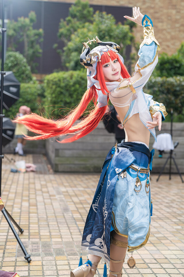 ニィロウ『原神』／くろ（X：@kgyun_cos）
