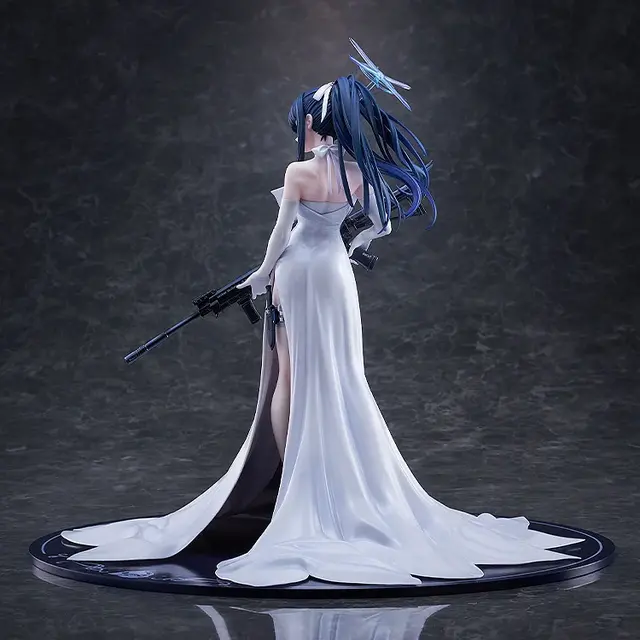 ガーターベルトにナイフを装着、ドレス姿でアサルトライフル！『ブルアカ』より「サオリ」フィギュアが最高にクール