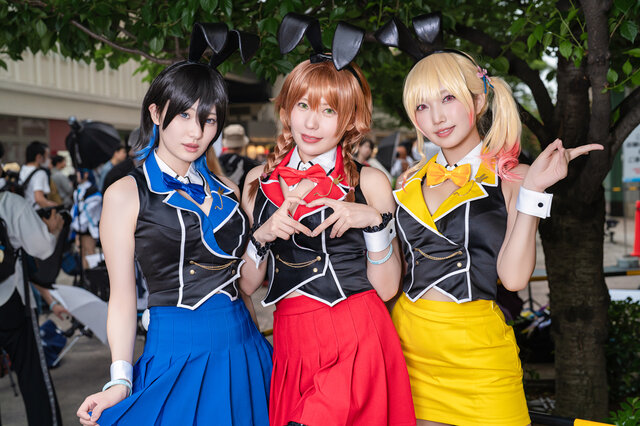 「バニーガーデン」、凜／霜月めあ（X：@melomea030）、花奈／黒子きき（X：@kikikiringring）、美羽香／立花 はる（X：@hu_ton_）　