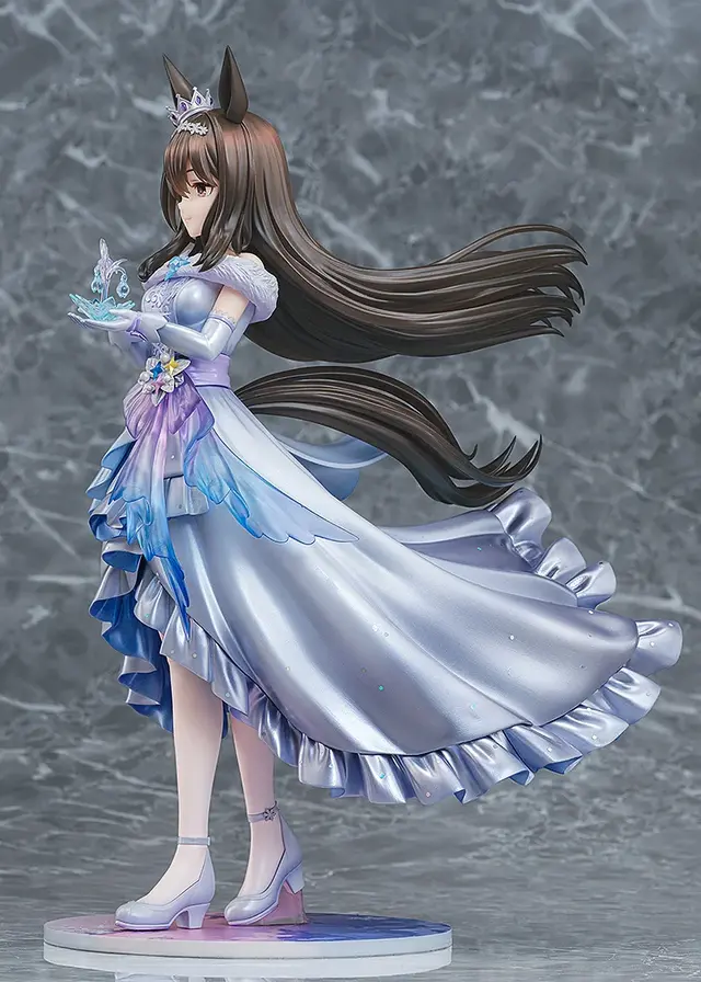 『ウマ娘』ドレス姿でほほ笑む「アドマイヤベガ」フィギュアが予約開始ーオプションの表情パーツで異なった印象に