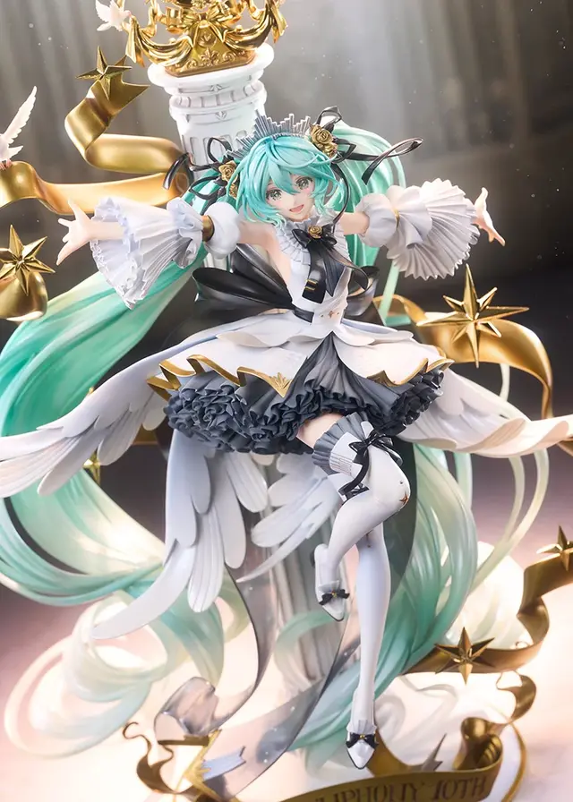髪は過去最高クラスのボリューム！「初音ミクシンフォニー 2025」メインビジュアルが、グッスマ最高峰ラインSCで1/7スケールフィギュア化