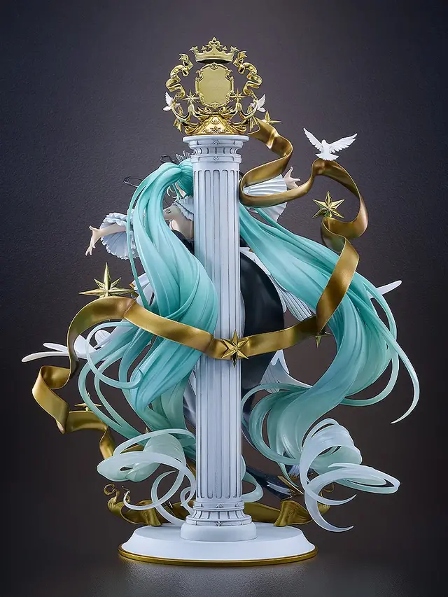 髪は過去最高クラスのボリューム！「初音ミクシンフォニー 2025」メインビジュアルが、グッスマ最高峰ラインSCで1/7スケールフィギュア化