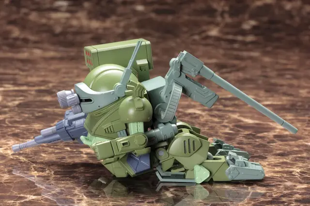 2015年に発売された「装甲騎兵ボトムズ」プラモデル「バーグラリードッグ」が再生産！各種ギミック搭載、デフォルメされたキリコが搭乗可能