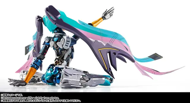 「初音ミク」が初の女性キャラMETAL BUILDに！衣装は着脱式、大胆にアレンジされたメカボディが飛び出す