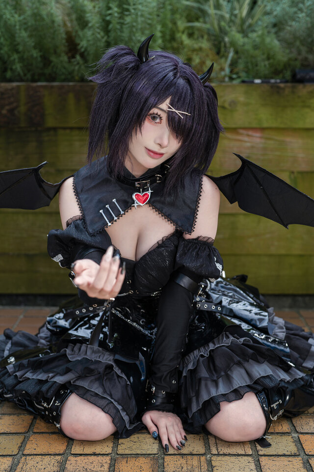あめちゃん『NEEDY GIRL OVERDOSE』／Shiki（X：@Shikiswift0227）