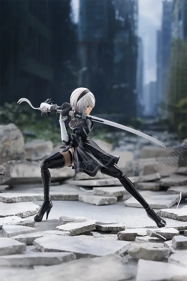 チラ見えする太もも…！アニメ『ニーア オートマタ』より「2B」の可動フィギュアが再販―ウィルス汚染顔や白の契約など付属パーツも豊富