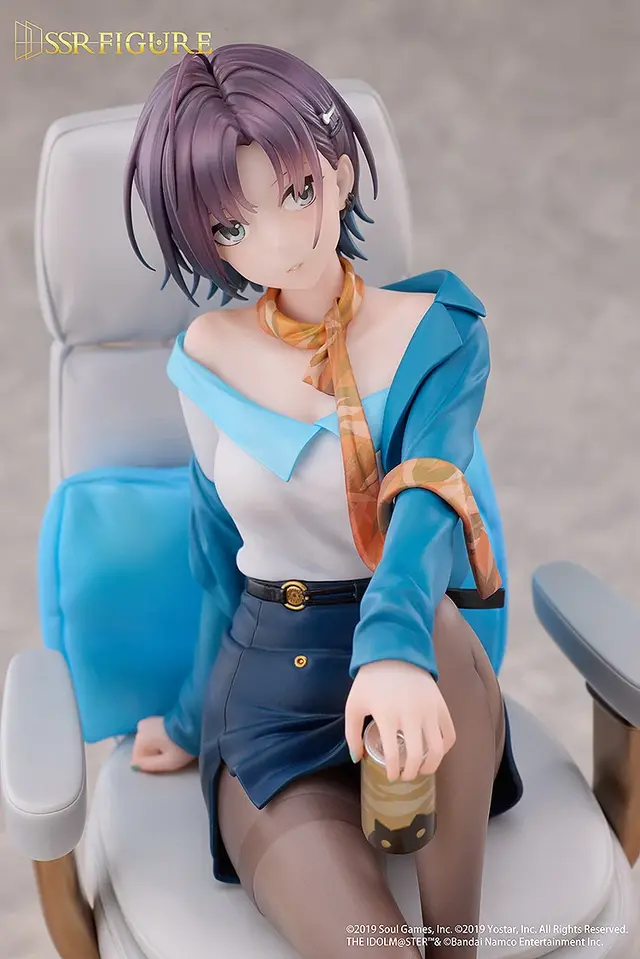 大人びた雰囲気のOLスタイル！『シャニマス』×『雀魂』コラボの「樋口円香」フィギュアが予約開始ー並べて飾りたい「浅倉透」も再受注