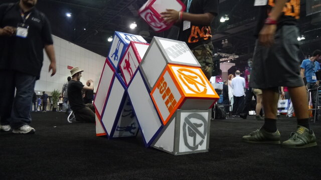 【E3 2013】Oculus Riftには長蛇の列、初の国産タイトルも展示 ― IndieCadeショウケースフォトレポート