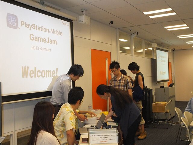 SCEがサポーター兼参加者として全面バックアップ!?「PlayStation Mobile GameJam 2013 Summer」1日目レポート