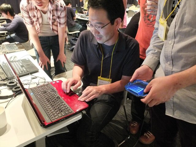 上田文人氏が特別審査員として登場！「PlayStation Mobile GameJam 2013 Summer」2日目完成発表レポート