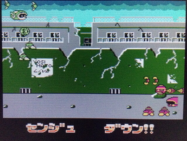 ダウンやライフゲージの扱いなど、対戦格闘ゲームとしてのシステムは先進的
