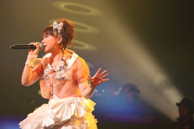 総勢18アーティストによる夢の共演！5pb.Recordsゆかりのアーティストが紡いだ5時間超えLIVE「Live5pb.2013」を写真たっぷりでお届け