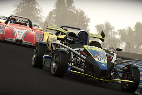 実写とみまごうレースシミュ『Project CARS』は、既存タイトルより自由なサンドボックス型体験を提供