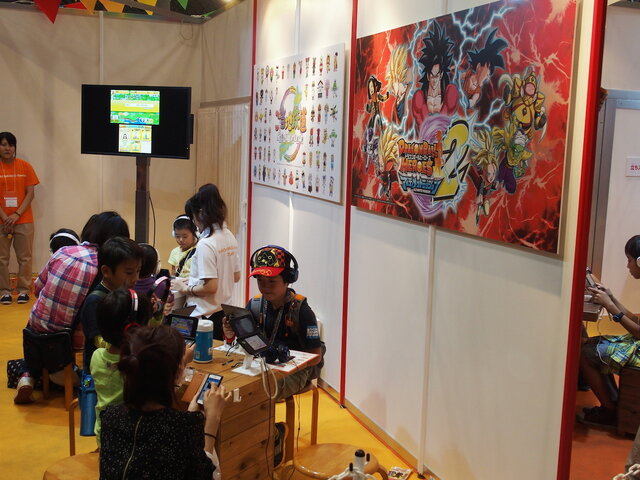 【TGS 2014】ゲームショウの憩いの場　親子連れの笑顔がうれしいファミリーコーナー