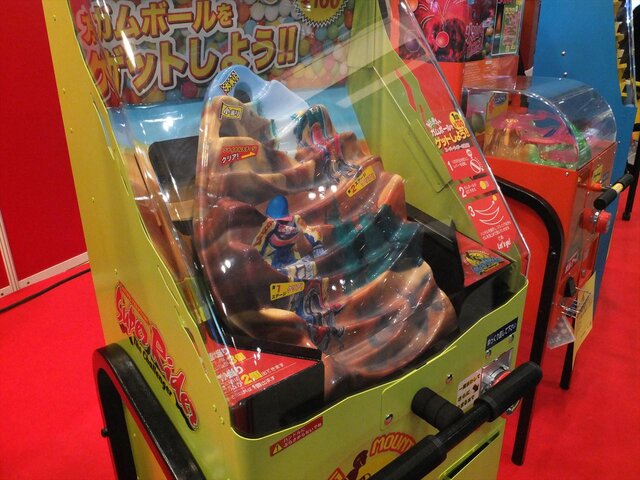 【JAEPO2015】ガムボールのエレメカが多数展示！最新作は下から上へ