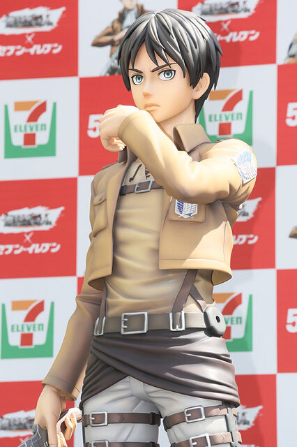エレン・イェーガー等身大フィギュア