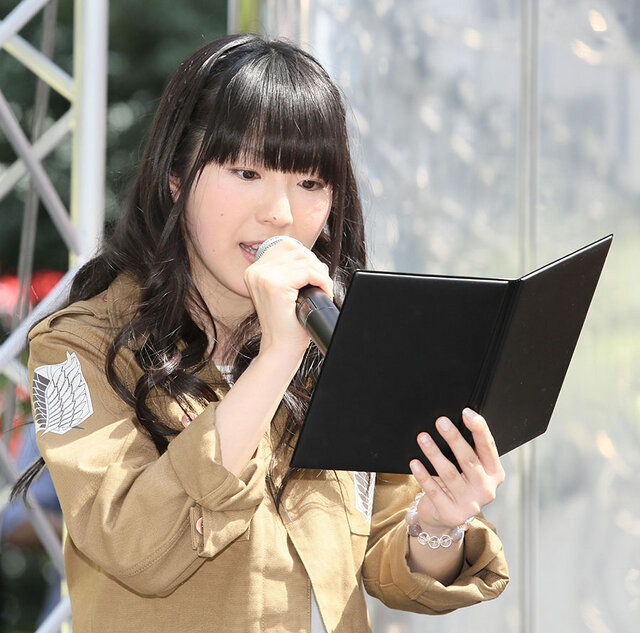 石川由依