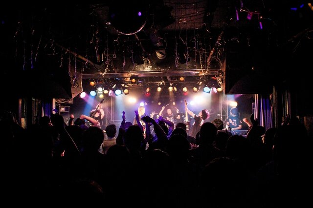 【レポート】STGファンのハートをがっちり掴んで離さない「HEAVY METAL RAIDEN」と「佐藤豪バンド」の対バンライブ