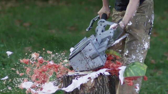あの鍛冶屋が今度は『HALO』グラビティハンマーを制作 ― かなりの重量であらゆるものが粉々に