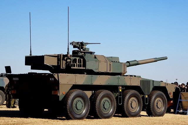 戦車よりも軽量であり、航空機での輸送にも適している。