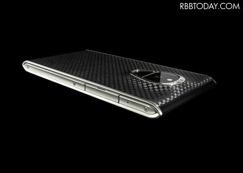 さすがに手が出ない……。150万円の高級スマホ！ 世界最高水準のセキュリティ性能を搭載