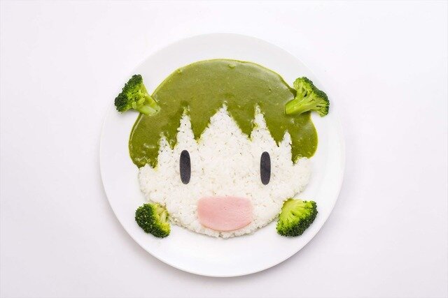 『よつばと！』コラボ　カプコンカフェ特製グリーンカレー 「よつばver.」 1,280円（税別）(C)KIYOHIKO AZUMA/YOTUBA SUTAZIO (C) CAPCOM CO., LTD. ALL RIGHTS RESERVED.