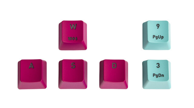 TSUKUMO、初音ミク仕様のゲーミングキーボードとマウスを9月10日発売、「マジカルミライ」で参考出展