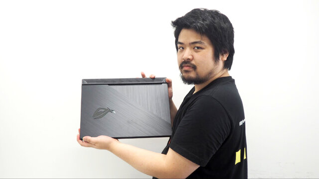 高級感あふれるデキるオトナのゲーミングノート「ROG Strix G G531」開封の儀！